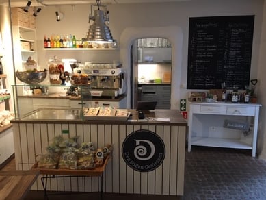 Densuedengeniessen.de - Hyggelig populær Café / salg af delikatesser i Glücksburg