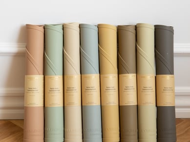 Børnebrand Everleigh & Me inkl. Webshop: Stoleunderlag og funktionelle børneprodukter