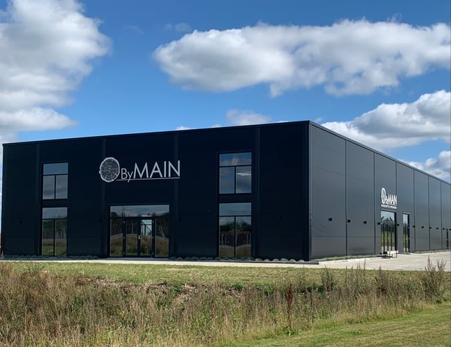 Succesfuld møbelvirksomhed med stærkt brand og høj vækst sælges