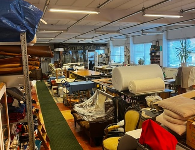 Her er muligheden for at overtage et veletableret Tapetserer firma med snart 45 år i branchen.
