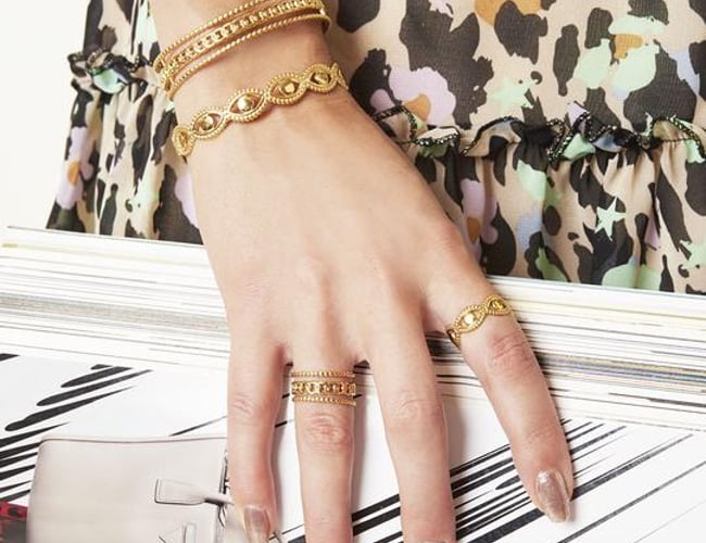 Emryn - Smykke og accessories webshop til kvinder