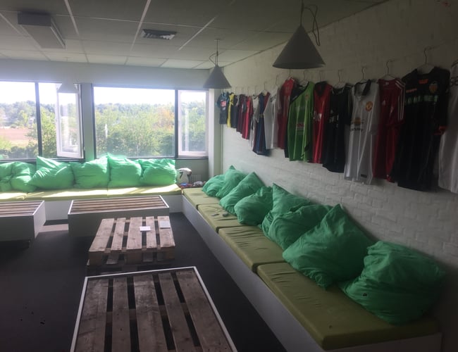 Indendørs fodboldmekka - med indgåede partnerskaber og samarbejdsaftaler