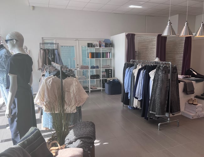 Facebook + IG kanal fra Modetøjsbutik til kvinder med 16000 følgere