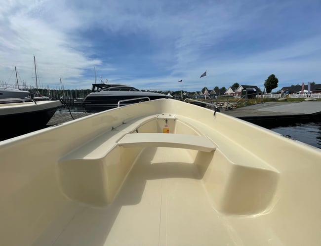 Butik / Koncept med Båd & Paddleboard udlejning