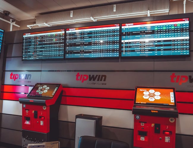 [AKUT SALG) Byens bedste Sportsbar med spillehal midt i Horsens 