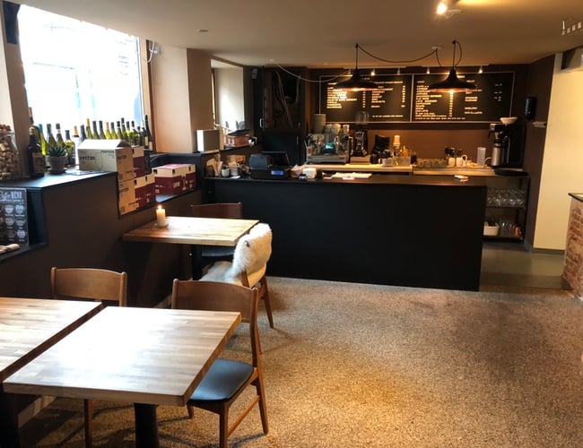 Tapas-, vin- og kaffebar sælges med en omsætning på 1.500.000 kr. det første år