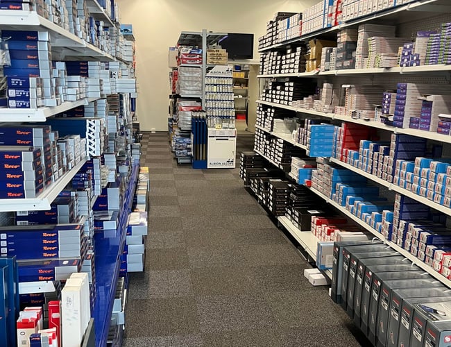 Er du vild med modeltog og plastbyggesæt?