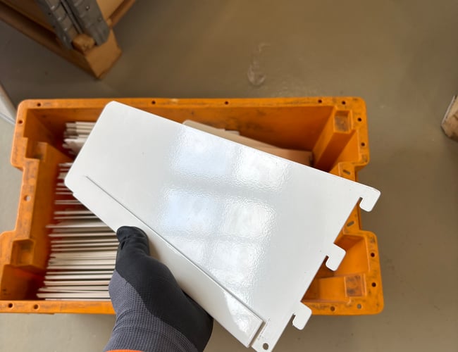 50% PÅ SALG A BUTIKSINVENTAR +70.000.- FOR NYT!