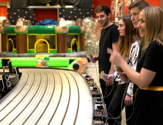 Ny pris! Fest- & EventCenter i Rødovre med overskud og løn til ejer til salg