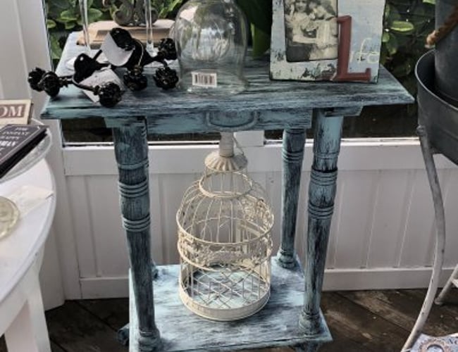 Augustes.com - Webshop med møbler, nips og brugskunst - Solgt for 200.000kr. i 2018