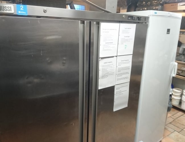 Burgers´n Salads - Frederiksbergs bedste placering - Til afståelse