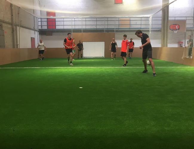 Indendørs fodboldmekka - med indgåede partnerskaber og samarbejdsaftaler