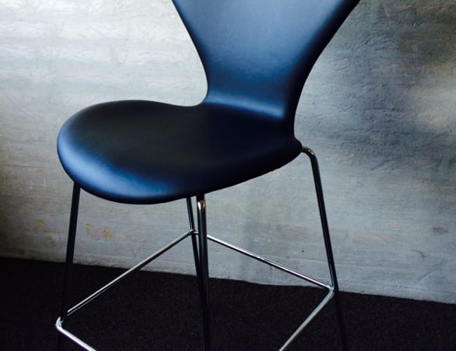 Fuldt kørende eksklusiv webshop og supply chain med salg af nye og brugte Arne Jacobsen Syver stole