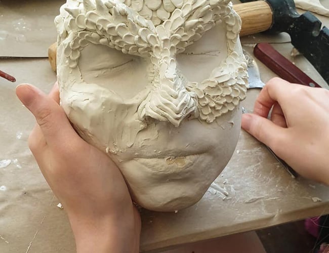 Uddannelses koncept indenfor Stylist og Makeup artist  NB: Revideret pris!!