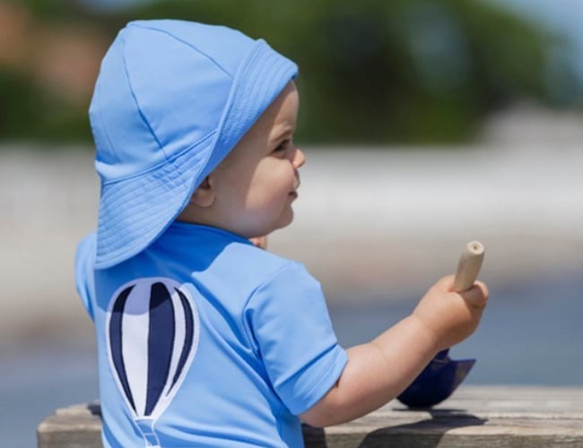 Danmarks ældste webshop med UV-beskyttende sol- og badetøj - Omsætning seneste 3 år er ca. 400.000 kr.