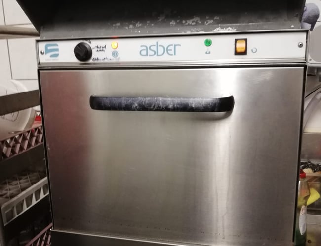 Restaurant til afståelse med god placering i Herning