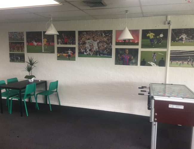 Indendørs fodboldmekka - med indgåede partnerskaber og samarbejdsaftaler