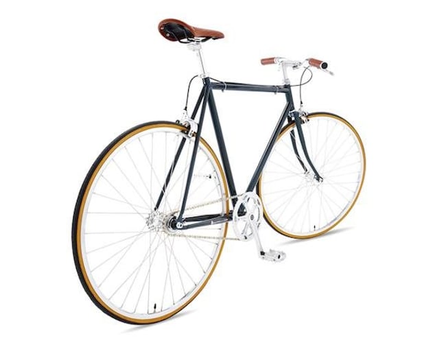 E-handel, designede cykler med agentur i Skandinavien og Tyskland. 