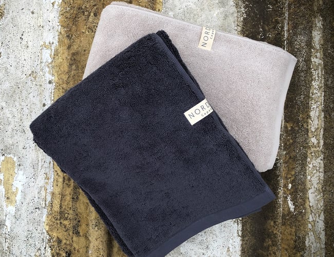 Veletableret Webshop med stort lager af antibakterielle håndklæder (indoor + outdoor)