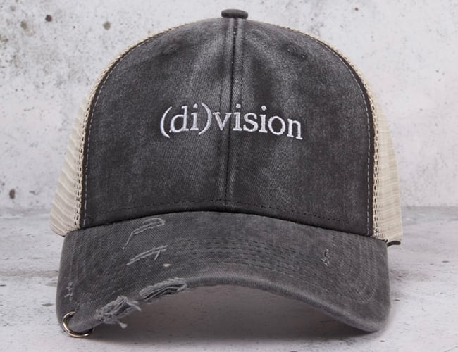 Salg af (di)vision varelager (jakker, trøjer, kasketter, lidt blandet) 