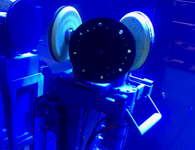 Partnerløsning - CoolSax - Udlejning af robotter til undervands rengøring og polering