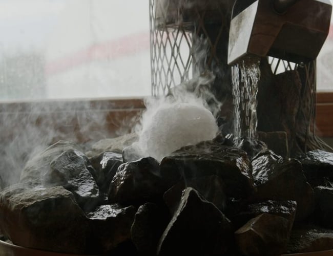 OPDATERET NU MED EJENDOM OG FAST ÅRSHJUL Bliv en del af Danmarks mest visionære oplevelsesvirksomhed inden for stationære og mobile saunaer, med en klar skaleringsstrategi, søger en engageret partner.