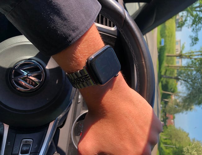 Flot webshop med potentiale, salg af AppleWatch remme. - Omsætning: 43.658 kr.