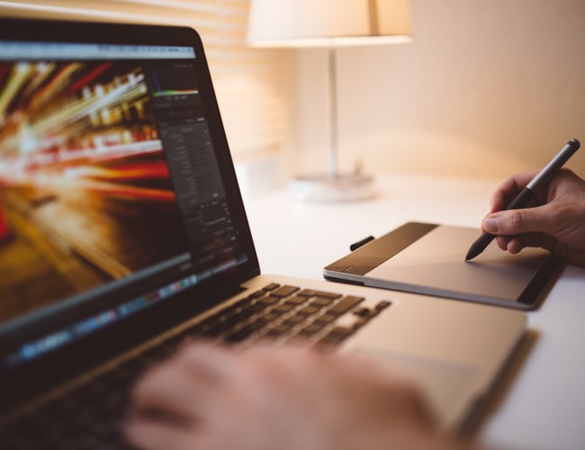 Salg af softwareforhandleraftale (videoredigering) samlet omsat for: 503.000 kr. 