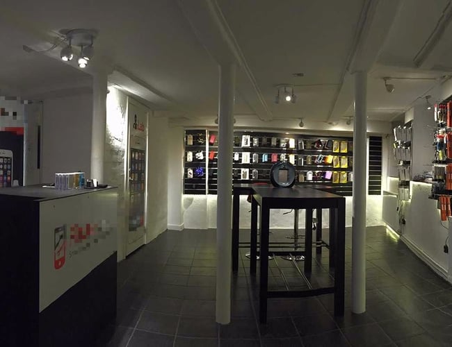 Velkørende smartphone butik - tæt ved Strøget KBH