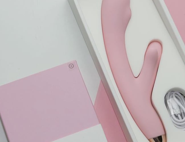 Webshop med sexlegetøj med varelager og produkter i høj kvalitet - www.morelust.dk 
