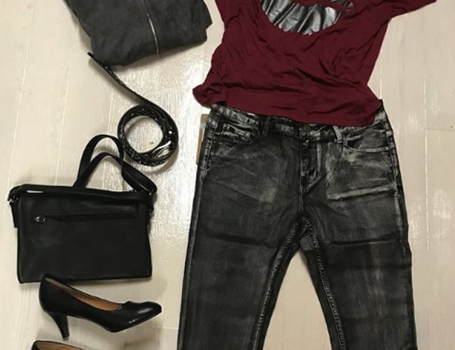 Dametøjs webshop uniquelooks.dk sælges - Årlig omsætning: 250.000 kr. (Organisk) - Dandomain 