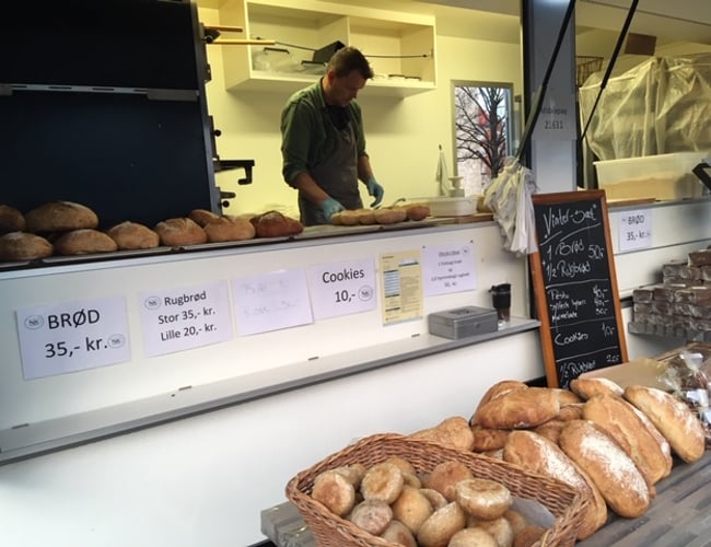 Salgsvogn med stenovn og salg af friskbagt brød - Omsætning 1 mio kr. 2018
