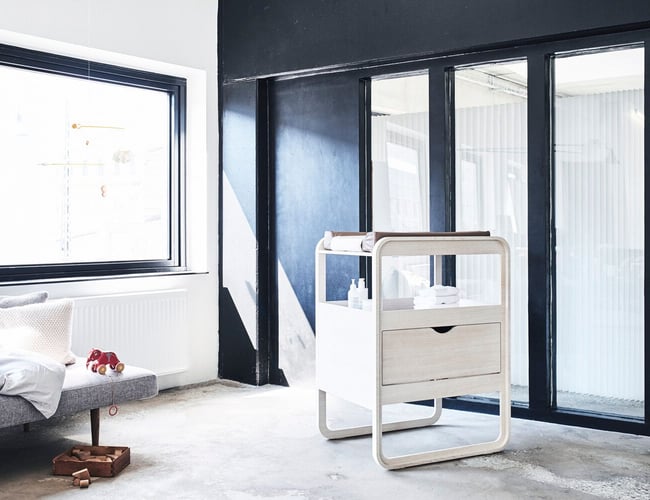 Ollie|s|Out - Dansk designet baby- og børnemøbel brand 