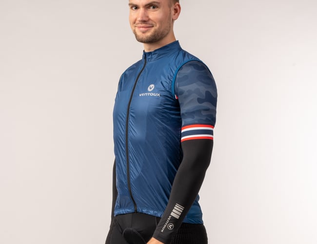 Sjældent udbudt: Kendt og etableret dansk cykeltøjs og -tilbehørsmærke 