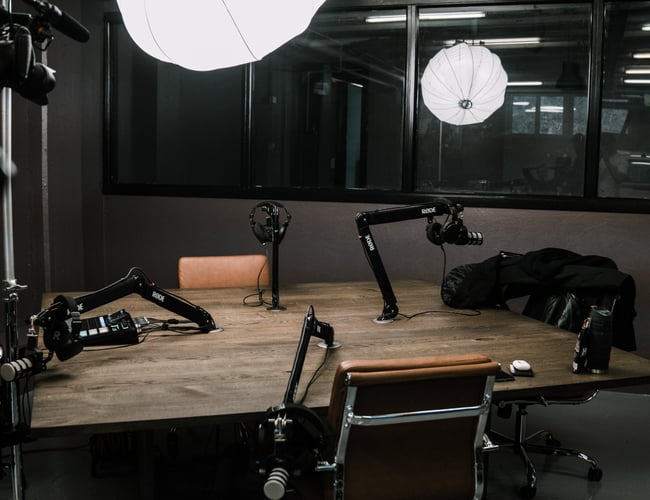 Indtag Podcast-Verdenen med Podify: Unik Forretningsmulighed Til Salg!