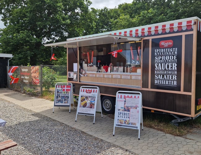 Foodtrailer med rotisseriovn