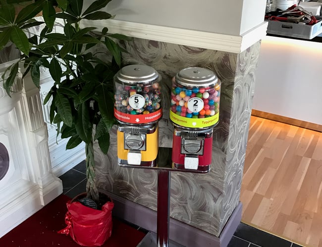 Slikautomat forretning med passiv indtjening - Resultat: 151.000 kr. 2018