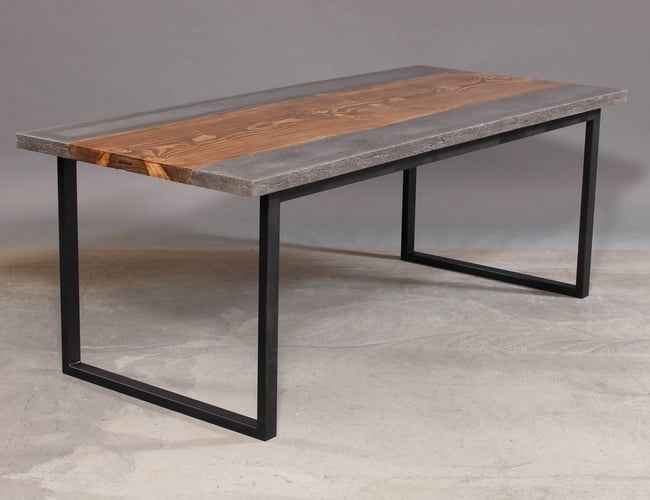 Møbelvirksomhed specialdesignede møbler med stor vækst - Dækningsgrad på 70%