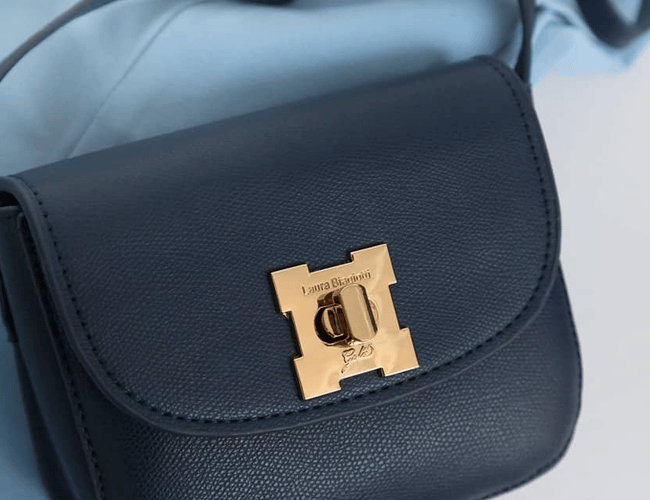 Dropshipping webshop med outlet tøj, sko og accessories