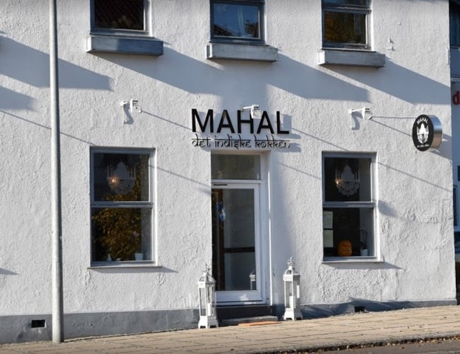 Moderne restaurant/Café - Daglig Omsætning: 7-8.000,- kr. -  Fredensborg