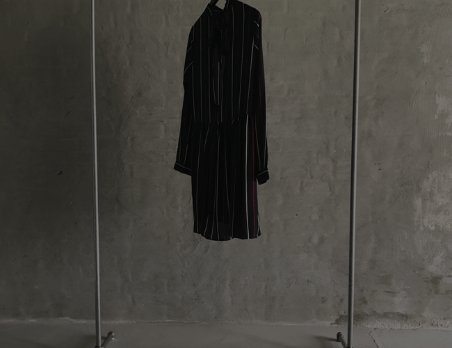 Hangiton.dk - Salg og udlejning af rustikke tøjstativer. - Omsætning 67.537 DKK.