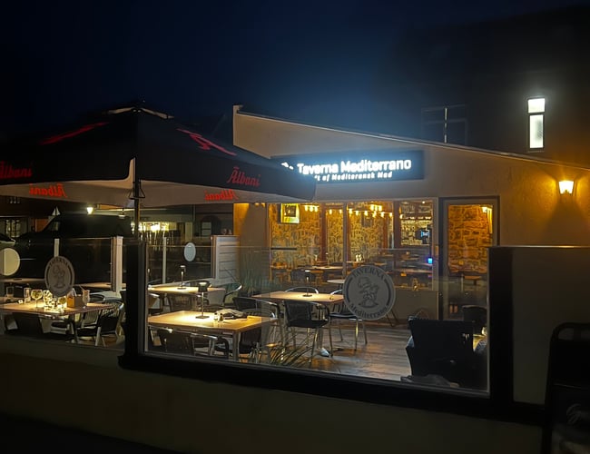 Succesfuld restaurant til salg centralt på torvet i Otterup på Nordfyn ( nedsat med 1 million kr fra 1.895.000,- til 895.000,- )