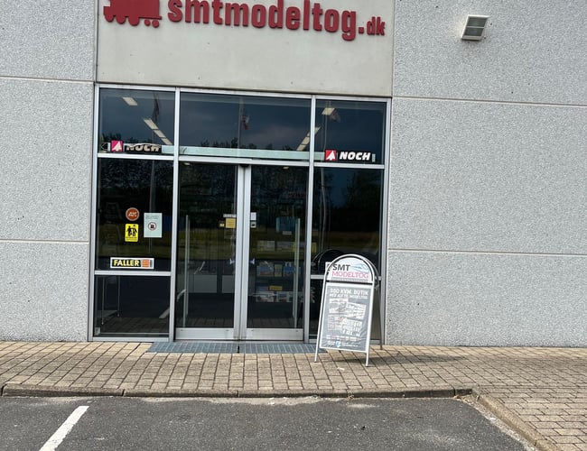 Er du vild med modeltog og plastbyggesæt?