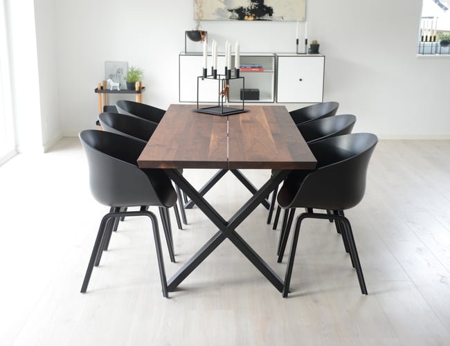 Møbelværk.nu - Produktion af plankeborde efter special mål med god avance