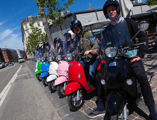 Nye El-Scootere. Til udlejning, guidede ture, events mv.