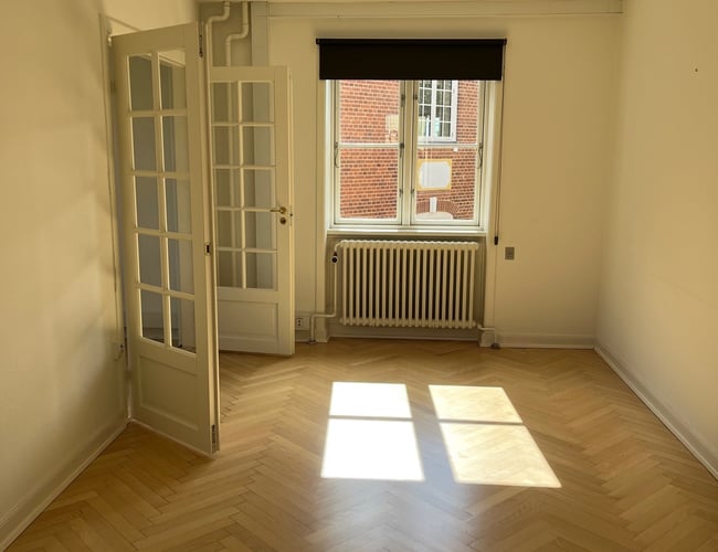 Salg af velfungerende kontorfælleskab i Aarhus C.