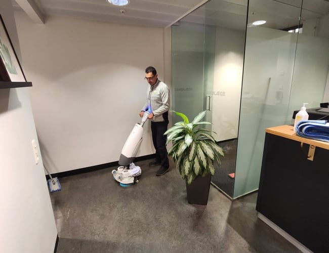 Partner søges (50%) til Etableret rengøringsfirma med stærkt fundament. 