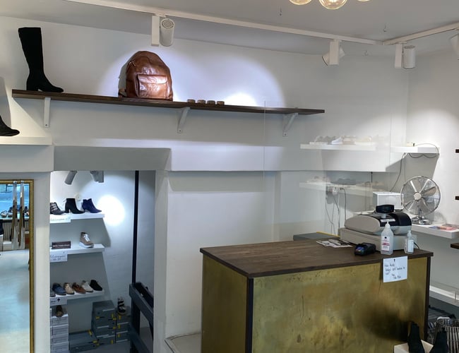 Skobutik ved Nørreport - Fiolstræde har dagligt et flow på omkr. 8000 passerende om dagen