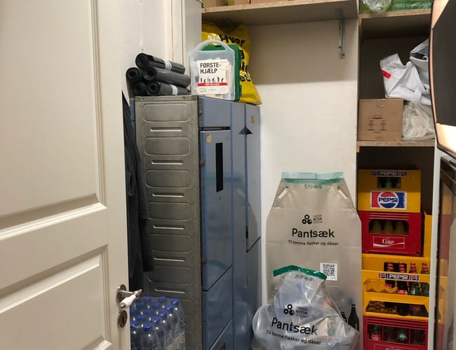 Vandpibe café på gågaden til Køge torv - Vestergade 32a. 4600 Køge