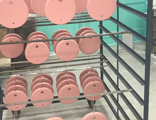 Salg af igangværende industrilakerings virksomhed til fordelagtig pris